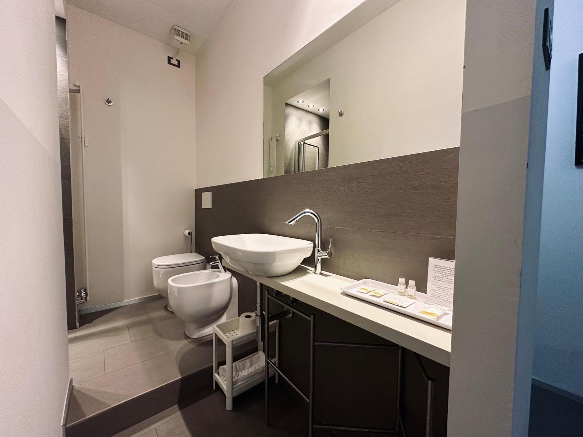 볼로냐 Indipendenza 24 B&B 외부 사진