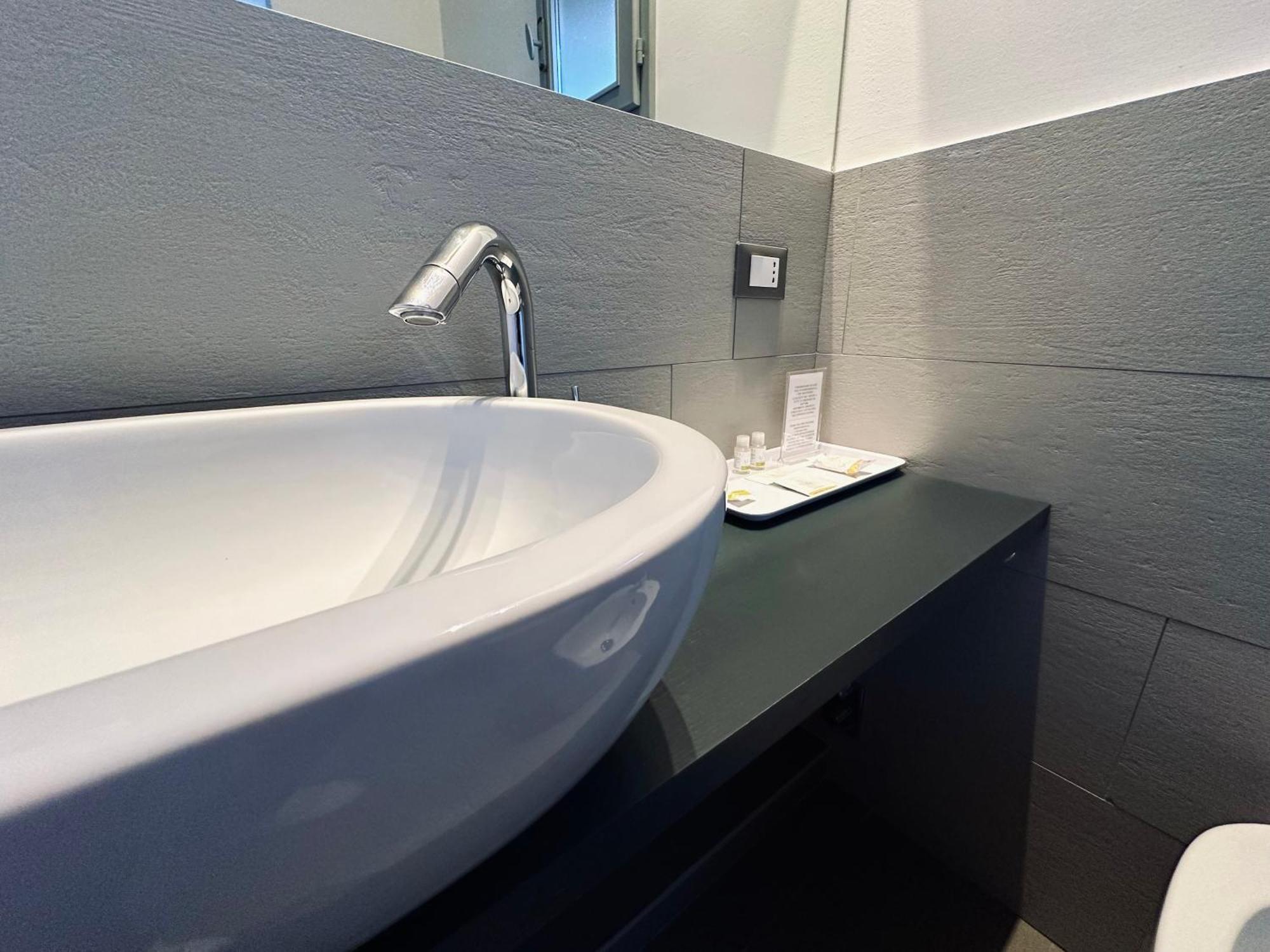 볼로냐 Indipendenza 24 B&B 외부 사진