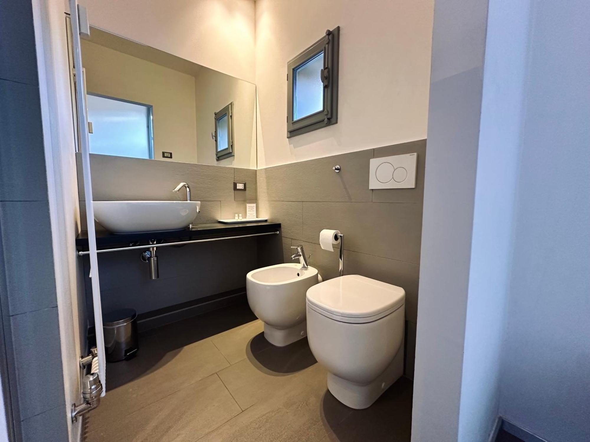 볼로냐 Indipendenza 24 B&B 외부 사진